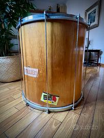 Surdo de primeira, tamburo per orchestra samba