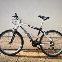 Bicicletta Mountain bike S/M