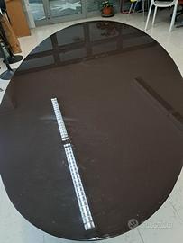 Tavolo vetro smaltato marrone con sgabelli