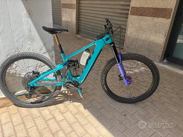 Yeti E 160
