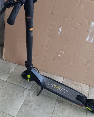 Monopattino lexgo r8 plus