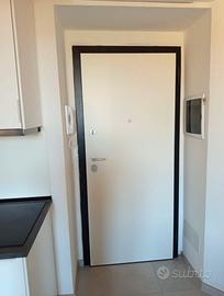 Stock porte blindate da magazzino