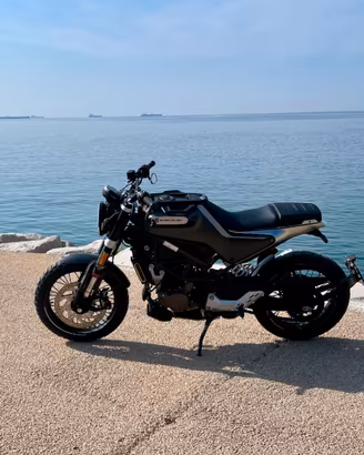 Husqvarna Svartpilen 125