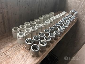 Stock 107pz Raccordi Elettrici Ø25mm e Collari