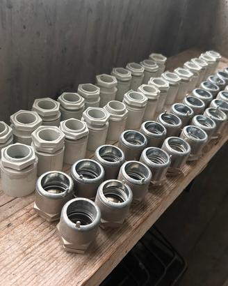 Stock 107pz Raccordi Elettrici Ø25mm e Collari