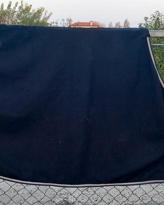 coperta in pile cavallo