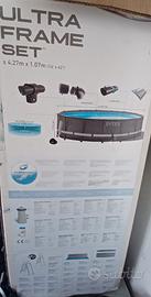 Piscina esterna tonda