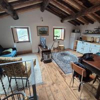 Porzione di intera casa a Torre di Santa Maria