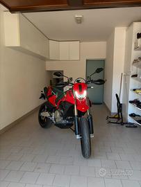 Ducati Hypermotard 698 Mono (2025)