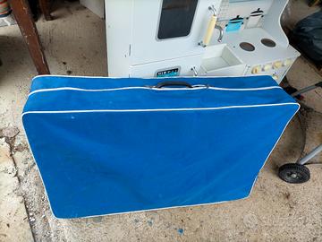 lettino per massaggi pieghevole