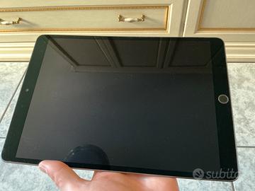 IPAD AIR 3 256 GB WI-FI con penna