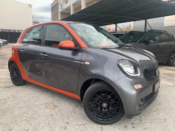 Smart ForFour 1.0 Sport Edition1 71cv Navi/Kamera/