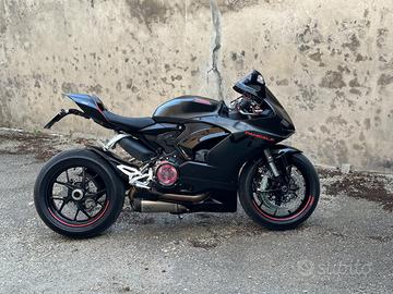 Ducati Panigale V2 - 2024