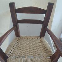 sedia con braccioli per bimbi