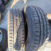 gomme di Nissan vanette rinforzate