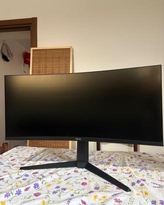Monitor gaming Asus TUF curvo 34”