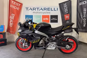 Aprilia RS 660 E5+ VENOM YELLOW 35kw - BLUE M...