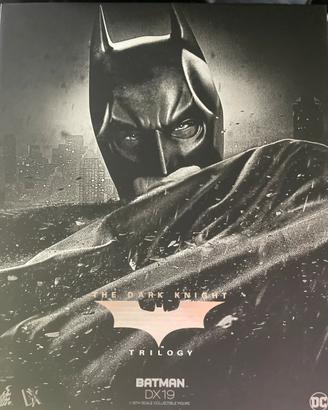 Hot toys batman dx19