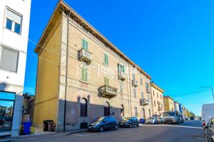 bilocale da ristrutturare