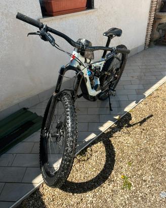 Ebike specialized turbo levo taglia M