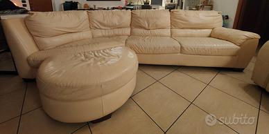 Divano in pelle By Natuzzi 3.75 metri
