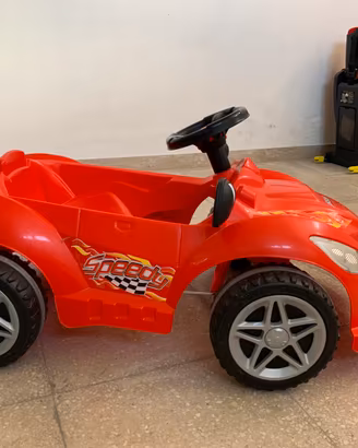 Auto a pedali