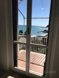 Bilocale panoramico 60 mq 4 posti letto vista mare