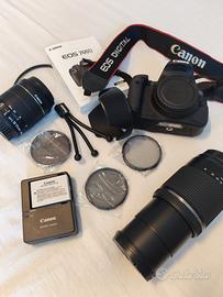Fotocamera Reflex Canon 700D + obiettivo tamron