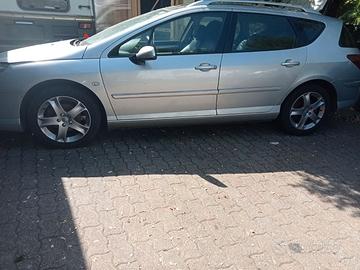 Peugeot 407