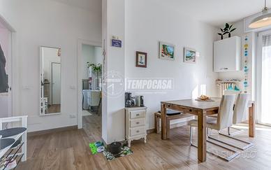 TRILOCALE RISTRUTTURATO !!