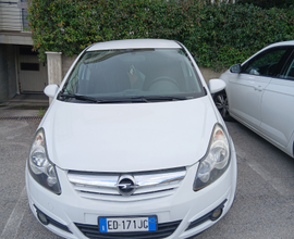 Opel corsa 1.3 ecoflex del 2010