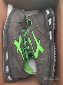 Scarpe da lavoro ,antifortunistiche.