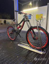 MTB SPECIALIZED STATUS II