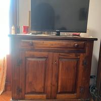 Credenza rustica in legno massello