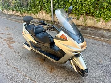 Scooter Yamaha majestic 250 omologato 2 posti