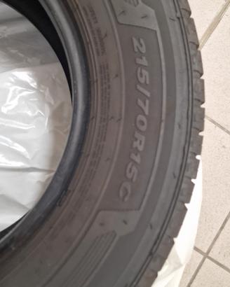 4 pneumatici 215/70 R15C – camper/furgone