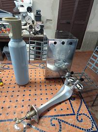 gasatore carbonatore acqua frizzante professionale