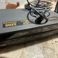 Videoregistratore vhs vintage Panasonic NVSD22