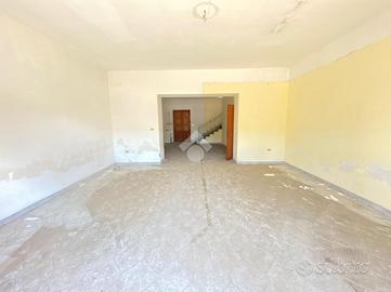 CASA INDIPENDENTE A PAOLISI