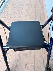 Rollator / Deambulatore 4 Ruote Intermed con Sedut