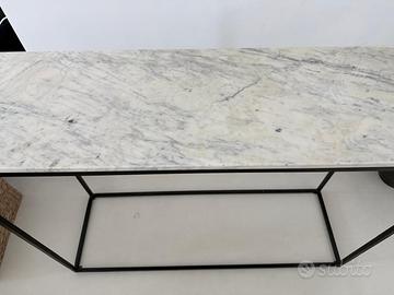 Consolle in marmo bianco e acciaio nero