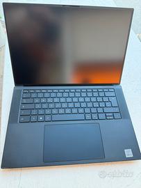 Pc portatile Dell Precision 5550, i9, 32GB, 512GB