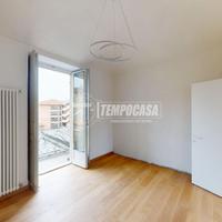 BILOCALE RISTRUTTURATO - PANORAMICO - ZONA DI PRES