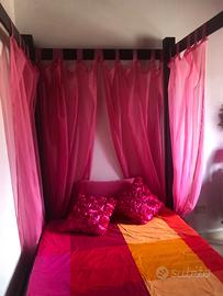 Letto in legno massello