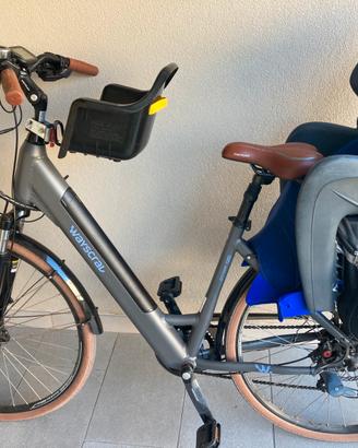 Bicicletta pedalata assistita