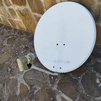 Parabola satellitare 80cm con illuminatore