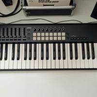 tastiera NOVATION launchkey 61 mk1