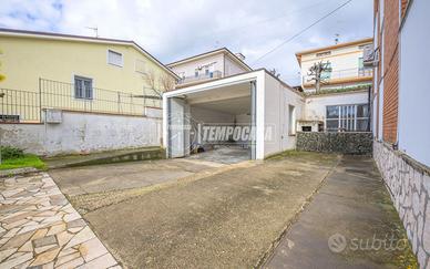 Magazzino a Civitanova Marche 1 locali