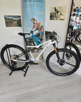 MTB 29 Orbea OIZ M-Team AXS PROMO FINE SERIE custo