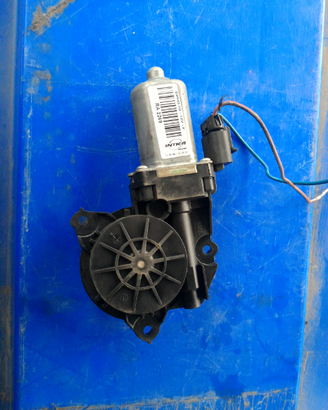 Motorino alzacristalli post dx Alfa 159 anno 2009